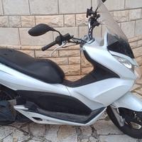 scooter HONDA PCX 150