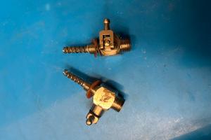 Rubinetti benzina/olio epoca