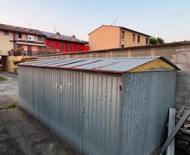 Box prefabbricato in lamiera