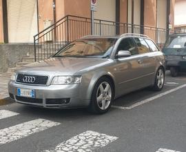 AUDI A4 2ª serie - 2004 1.9 tdi 130 cv 4x4