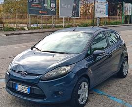 FORD Fiesta 2011