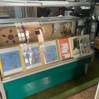 Banco refrigerato con vetrina