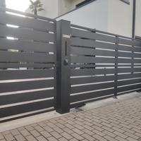 Cancello moderno su monoblocco 4Mt