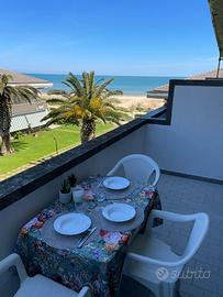 Bilocale in residence con vista mare