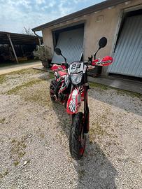 Aprilia Sx 125  2t 2011