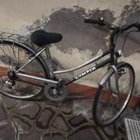 bicicletta da donna numero 26 e bici da uomo  28