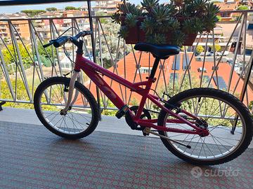 bicicletta First 20 pollici fucsia 