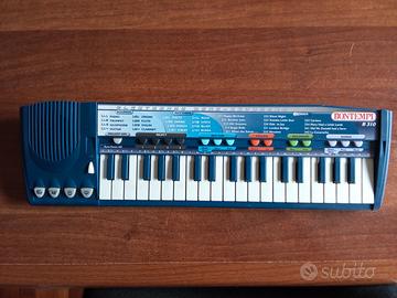 tastiera musicale giocattolo