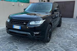 Range Rover sport total black
