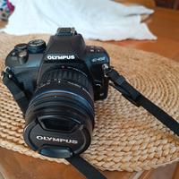 Camera digitale Reflex Olympus E450 con 2 ottiche 