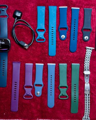 Fitbit Sense più cinturini di ricambio