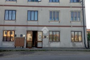 3 LOCALI A SOLESINO