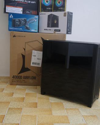 case corsair con vari componenti in descrizione