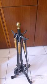 Alamari in ferro battuto per camino