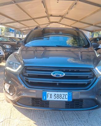 Ford Kuga 1.5 TDCI 120 CV S&S 2WD ST-Line