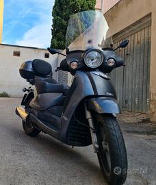 Aprilia Scarabeo Gt 250 