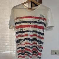 T-shirt uomo alla moda