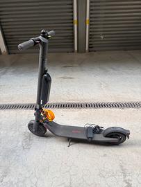 Ninebot  E25E + batteria extra
