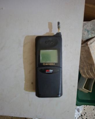 MOTOROLA 8700