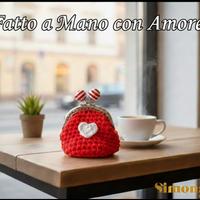 Porta monete San Valentino all'uncinetto 