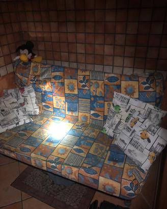 Divano letto una piazza e mezza  (160x90 chiuso)