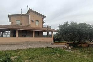 Rif.3650RV58040| bifamiliare caltanissetta