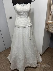 Abito da sposa nuovo