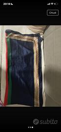 foular donna gucci