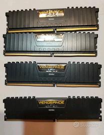 Kit ram VENGEANCE LPC DDR4 32GB 4x8GB.