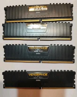 Kit ram VENGEANCE LPC DDR4 32GB 4x8GB.