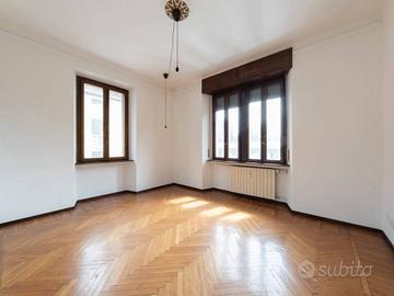 Appartamento di 98 m² con 3 locali a Milano