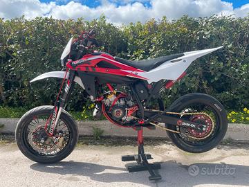 Husqvarna sm/cr 125 2t