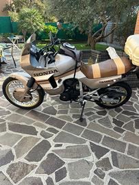 Honda transalp xl 600 V