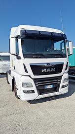 MAN tgx 460 trattore stradale