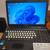 PC Toshiba satellite c660