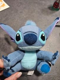Stitch Peluche 17 cm.Praticamente nuovo.