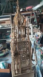 Orologio a pendolo fatto in maniera artigianale