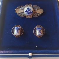 parure vintage in filigrana d'argento e porcellana