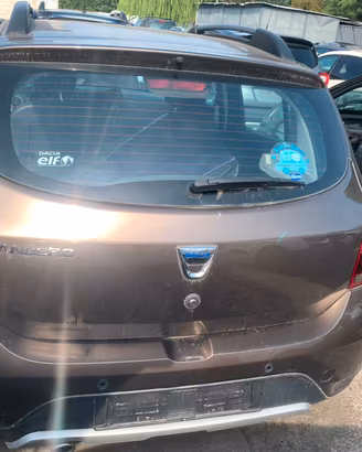 POSTERIORE DACIA SANDERO STEPWAY 2019 PER RICAMBI