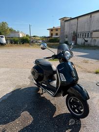 VESPA GTS 300 ie