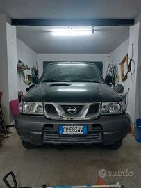 NISSAN TERRANO 2004
