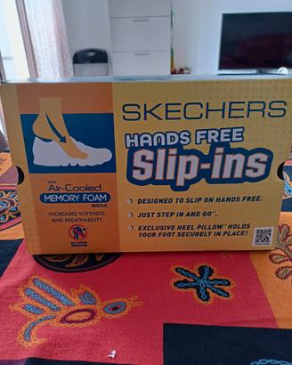 Scarpe skechers originali mai usate