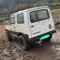 Suzuki SJ 410