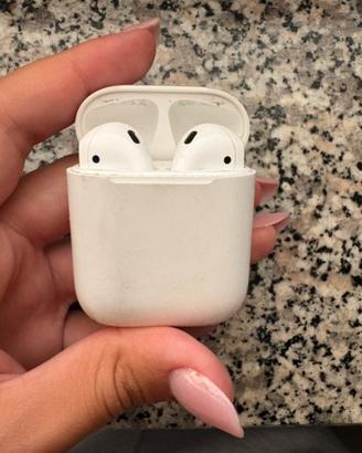 Apple Airpods 2a generazione