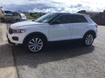 Volkswagen T-Roc advanced  diesel 1.6