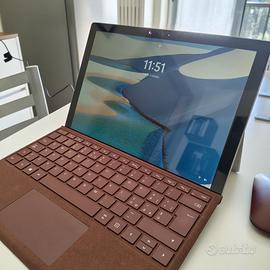 Microsoft Surface Pro 7 i5 / 8GB / 256GB (128+128)