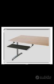 Tavolo scrivania Ikea con ripiano estraibile