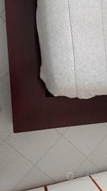 Letto matrimoniale sponda larga