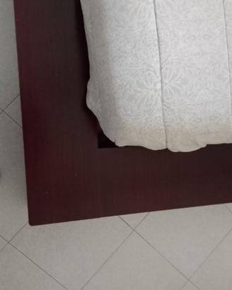 Letto matrimoniale sponda larga