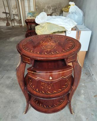 Tavolino d antiquariato 